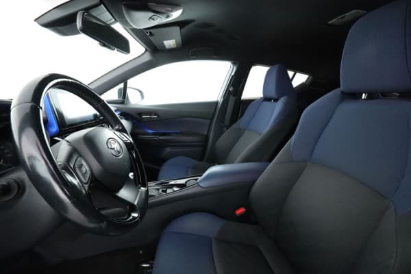 Toyota C-HR 1.2 T Graphic CVT AWD