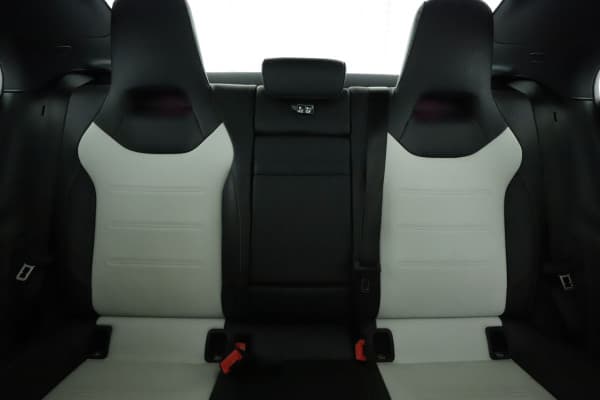 Mercedes-Benz CLA 200 d AMG Line 8G-DCT