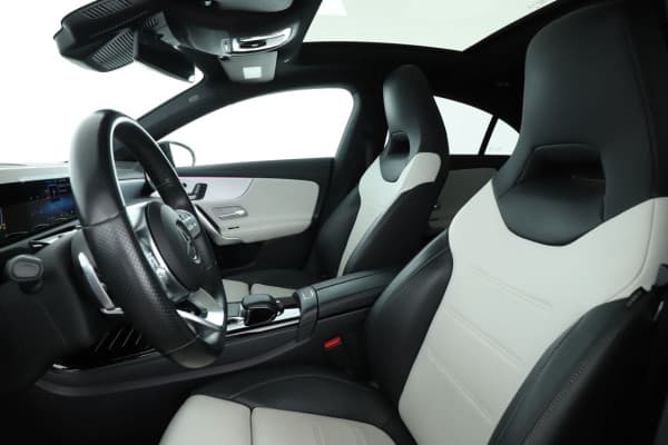 Mercedes-Benz CLA 200 d AMG Line 8G-DCT