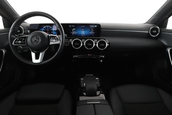 Mercedes-Benz Classe A 180 Progressive Line 7G-DCT