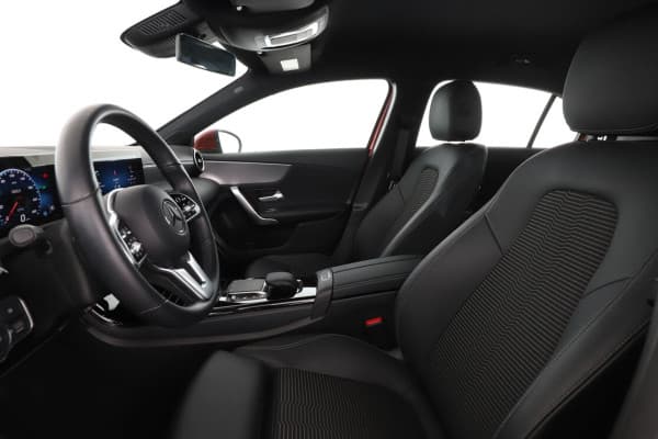 Mercedes-Benz Classe A 180 Progressive Line 7G-DCT