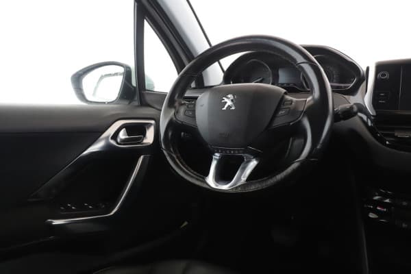 Peugeot 2008 1.2 PureTech Allure EAT6