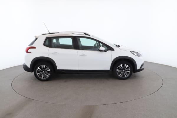 Peugeot 2008 1.2 PureTech Allure EAT6