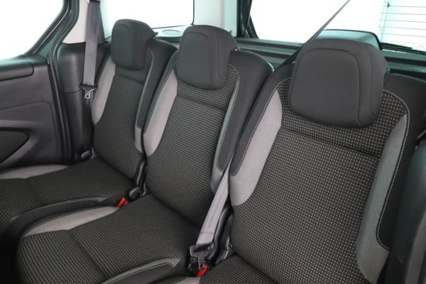 Peugeot Partner 1.2 PureTech Outdoor