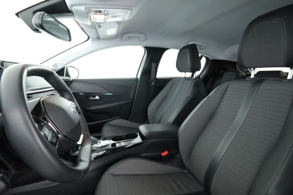 Peugeot 208 1.2 PureTech Allure Pack EAT8