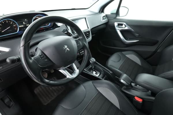 Peugeot 2008 1.2 PureTech Allure EAT6