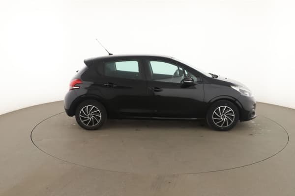 Peugeot 208 1.6 Blue-HDi Active Business
