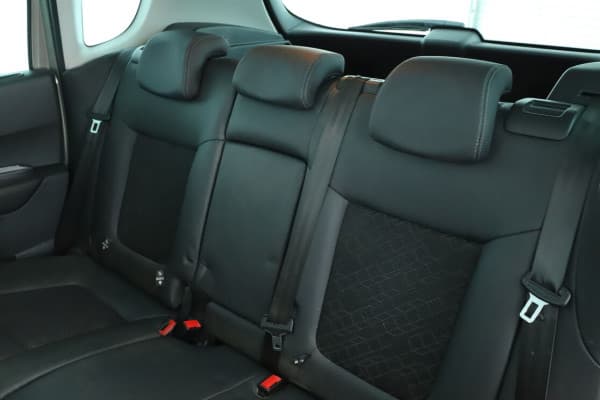 Peugeot 3008 1.6 Blue-HDi Allure EAT6