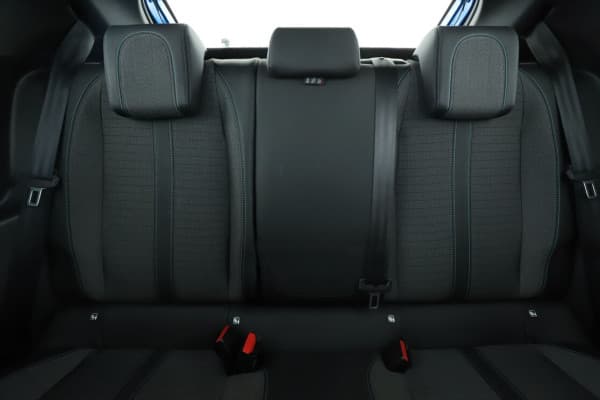 Peugeot 208 1.2 PureTech Allure EAT8