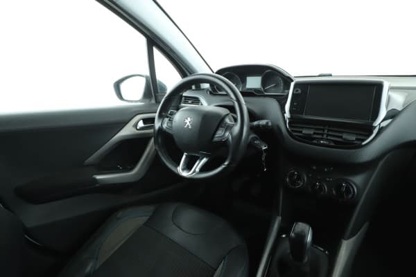 Peugeot 2008 1.6 Blue-HDi Urban Cross