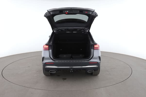 Mercedes-Benz GLA 250 e AMG Line 8G-DCT