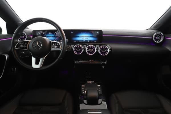Mercedes-Benz CLA 200 Progressive Line 7G-DCT