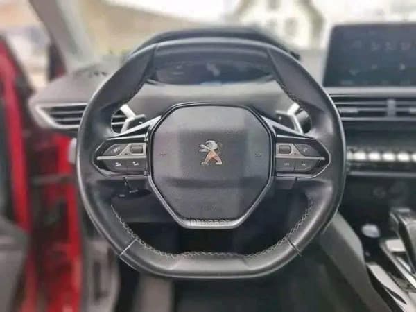 PEUGEOT 3008 1.5 BlueHDi Active EAT