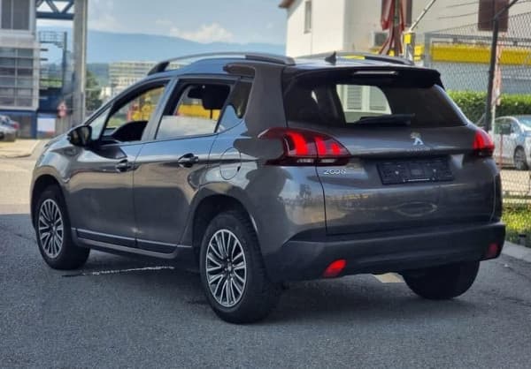 PEUGEOT 2008 1.2 PureTech