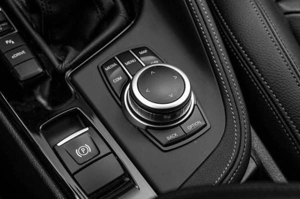 BMW X2 xDrive25e M-Sport,19"