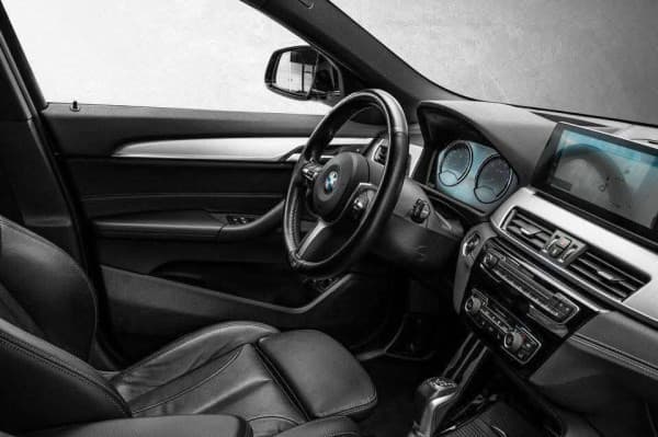 BMW X2 xDrive25e M-Sport,19"