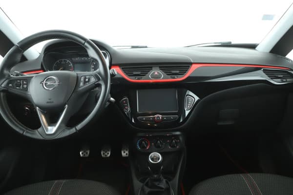 Opel Corsa 1.4 Turbo Color Edition