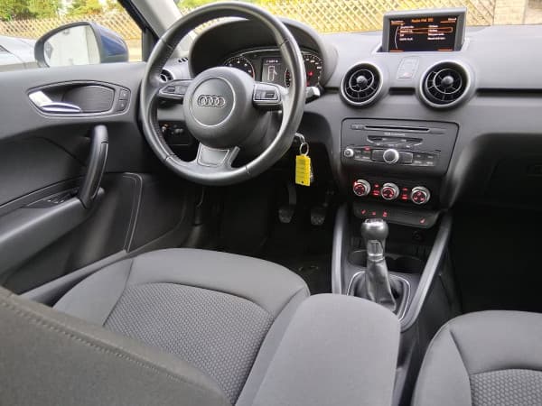 Audi A1 1,4 TFSI 16V Attraction Top gepflegt