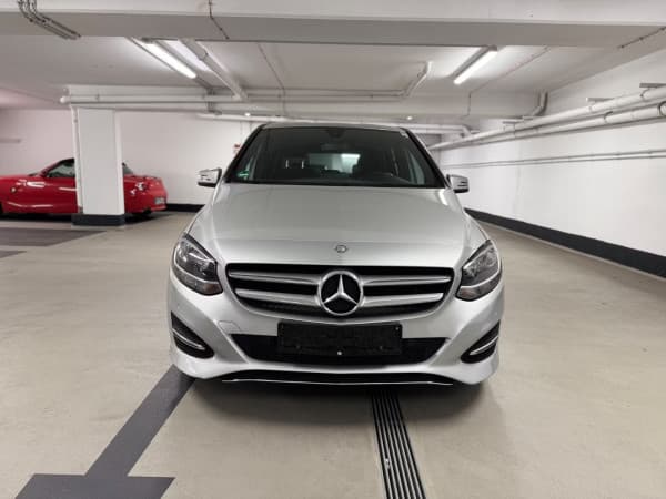 2015 Mercedes-Benz B 180 "Style"