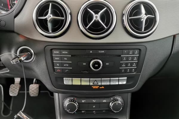 2016 Mercedes-Benz B 180 Style LED+PDC+SHZ+BLUETOOTH+Klima