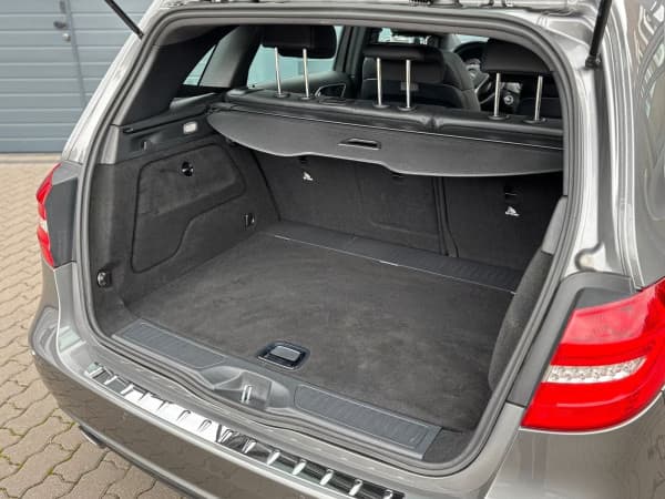 Mercedes-Benz B 180 Xenon Navi PanoD. Teilleder SHZ