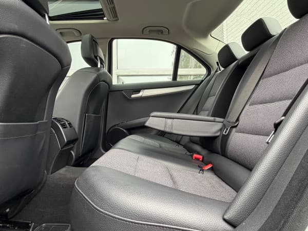 2012 Mercedes-Benz C 180 CGI*AUT*T-LEDER*MEMORY*GLASDACH*WINTER*