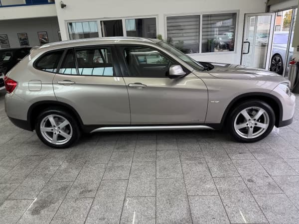 BMW X1 18 i sDrive*X-LINE*AUTOM*BI-XENON