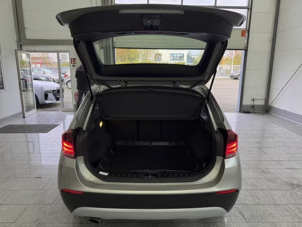 BMW X1 18 i sDrive*X-LINE*AUTOM*BI-XENON