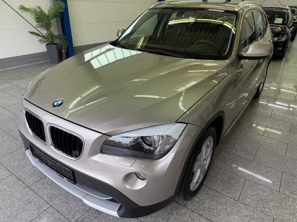 BMW X1 18 i sDrive*X-LINE*AUTOM*BI-XENON