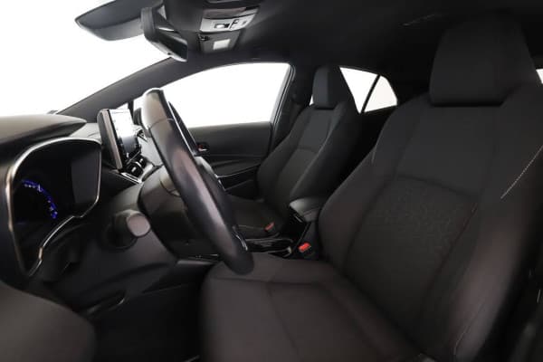 Toyota Corolla 1.8 Hybride Design