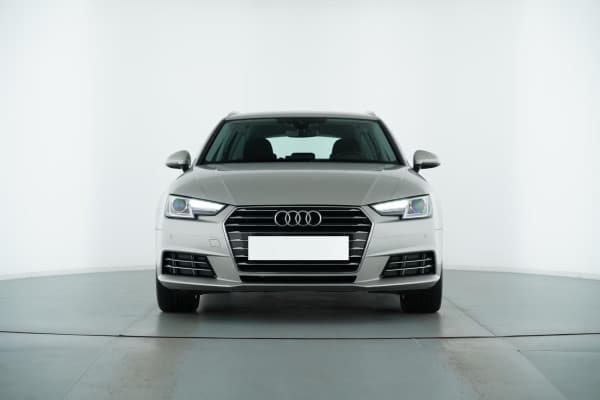 Audi A4 AVANT DESIGN 2.0TDI AUTOMATIK NAVI