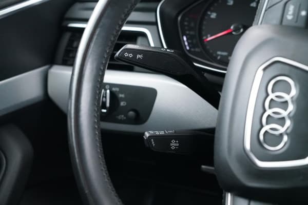 Audi A4 AVANT DESIGN 2.0TDI AUTOMATIK NAVI