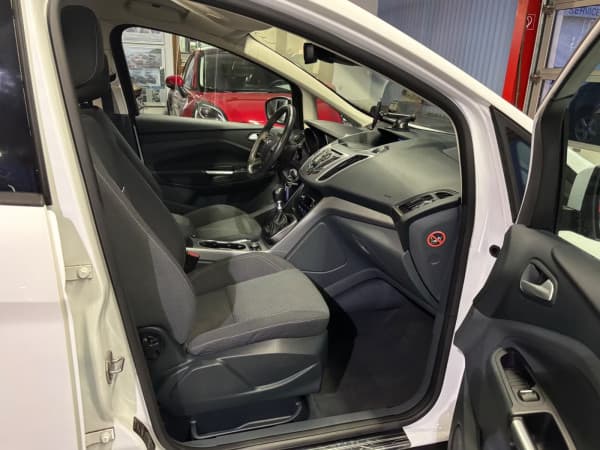 Ford C-Max Sync Edition Klimaa. Winterpaket AHK Phone