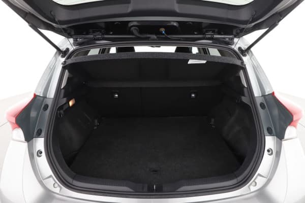 Toyota Auris 1.2T Design