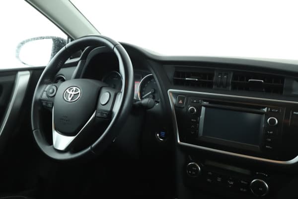 Toyota Auris 2.0 D-4D Feel