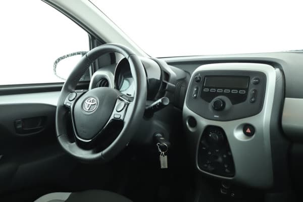 Toyota Aygo 1.0 VVT-i X-Play