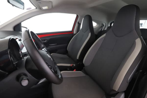 Toyota Aygo 1.0 VVT-i X-Play