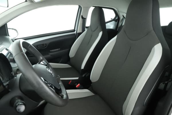 Toyota Aygo 1.0 VVT-i X-Play