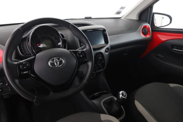 Toyota Aygo 1.0 VVT-i X-Play