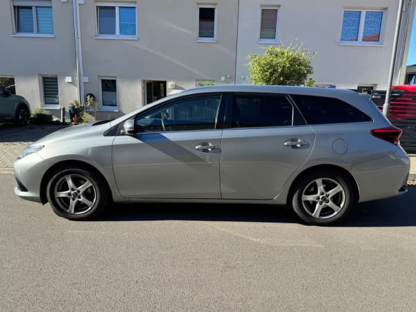 Toyota Auris Touring Sports 1,2-l-Turbo Comfort S/S