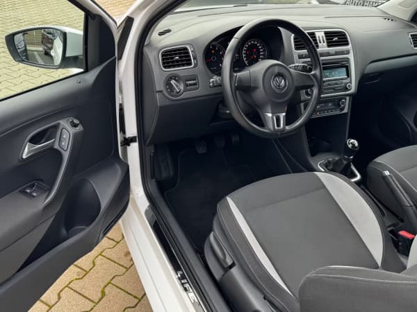 Volkswagen Polo 1.2 Life *SHZ*TEMP*KLIMAAUT*STK
