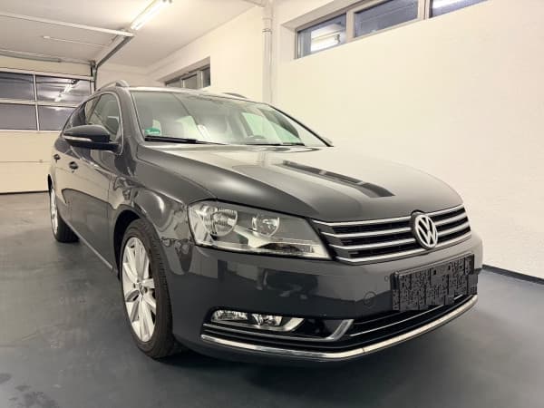 Volkswagen Passat HIGHLINE|KAMERA|PDC|NAVI|TEMP|M