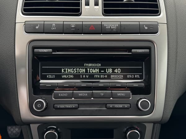 Volkswagen Polo 1.2 Life *SHZ*TEMP*KLIMAAUT*STK