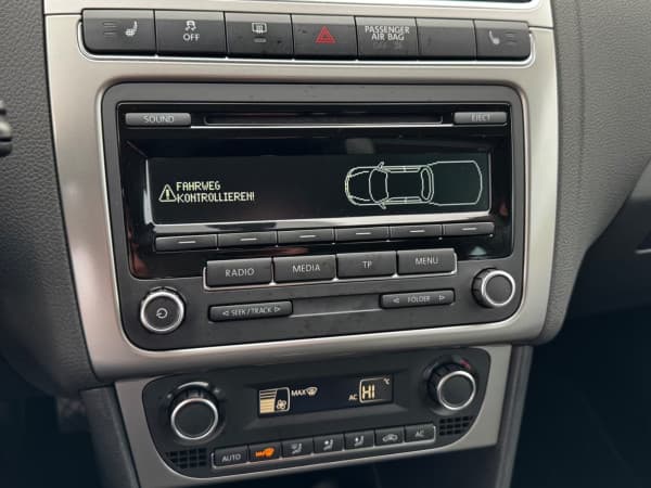 Volkswagen Polo 1.2 Life *SHZ*TEMP*KLIMAAUT*STK