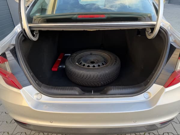 Fiat Tipo Easy 1. Hand Tüv Neu Automatik Navigation