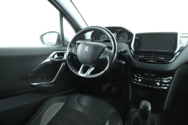 Peugeot 2008 1.2 PureTech Allure