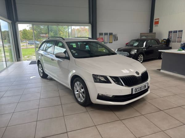 SKODA OCTAVIA III BREAK 1.6 TDI 115 DSG7 BUSINESS GARANTIE 6 MOIS