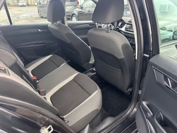 SKODA FABIA 1.0 MPI 60CH AMBITION GREENTEC