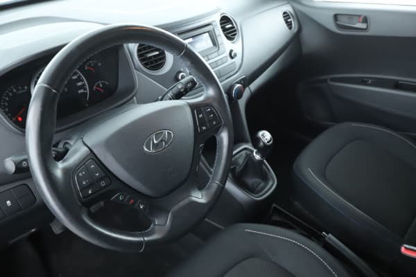 Hyundai i10 1.0 UEFA Euro