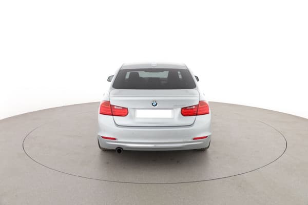 BMW Série 3 320iA Luxury